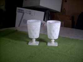 Vintage McKee Thatcher Thumbprint Milk Glass Goblets - Cross Hatch - 2pcs - Opal - £19.09 GBP