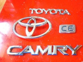 97 98 99 00 01 Toyota Camry Ce Rear Emblem Chrome Trunk Badge Oem Set Logo - £13.44 GBP