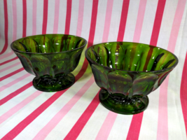 Stylish 2pc Retro 1960&#39;s Avocado Green Faceted Plastic Pedestal Decor/Food Bowls - £14.38 GBP