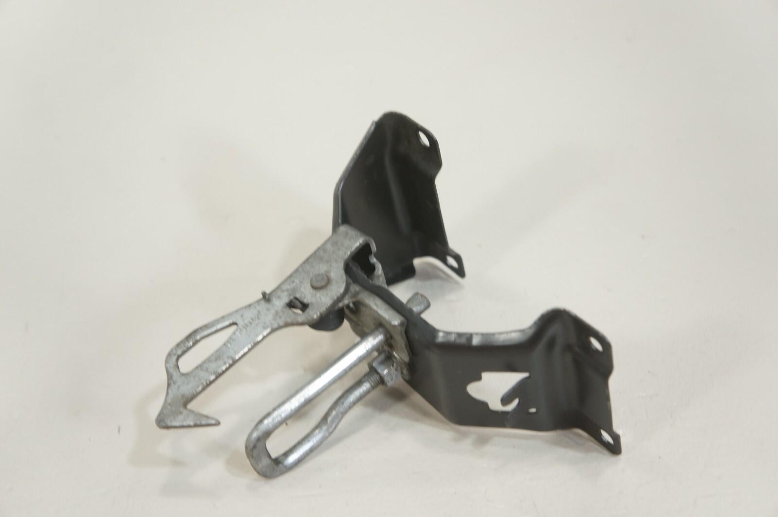 2007-2013 bmw x5 x6 e70 e71 hood lock latch left upper 51237164801 Item image 2