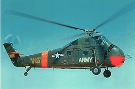 Framed 4&quot; X 6&quot; Print of a U.S. Army Sikorsky CH-34 &quot;Choctaw&quot; Helicopter. - $14.80