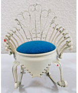 Antique Tin Can Tramp Art Miniature White and Blue Pincushion Rocking Chair - €20,70 EUR