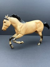 Breyer Horse #1274 Hot Shot Barrel Racing Champion Model Classic 2007-08 - $184.50 MXN