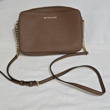 New Michael Kors Jet Set Travel Med Dome Brown Saffiano Leather Crossbod... - €80,07 EUR New Michael Kors Jet Set Travel Med Dome Brown Saffiano Leather Crossbod... - €80,07 EUR