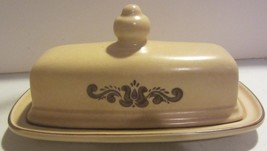 Vintage Pfaltzgraff Village Pattern Tan/Brown Covered Butter Dish - £14.27 GBP