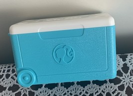Mattel Barbie Backyard Barbeque Ice Chest Cooler Blue White Lid Opens 06... - $10.99