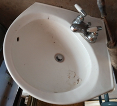 Vintage WALL-MOUNTED Bathroom Corner Sink - £195.75 GBP