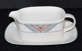 Mikasa Intaglio Santa Fe Gravy Boat w/ Under Plate ~ Ex ~No Chips or Cracks - $14.99