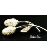 Floral Rhinestone Brooch With Pearl Flower Buds - £12.50 GBP