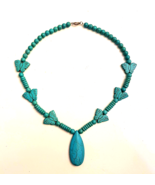 Turquoise Blue Howlite Butterfly Necklace Southwestern Style Stone Beads... - €21,27 EUR