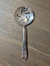 Gorgeous Silver Plate Tomato Server; Wm. Rogers MFG Co; Original Rogers - £11.61 GBP