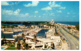 World Famous Bahia Mar Yacht Basin Fort Lauderdale Florida Postcard - £5.20 GBP