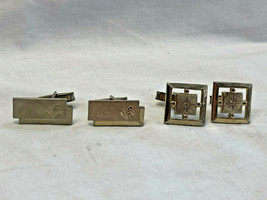 2 Pair Vtg MCM Gold Tone Cuff Links Etched Square And Rectangle - £23.85 GBP