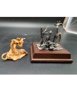 2 Giraffe Figurines Giraffes Love 1986 Fabrizio for George &amp; Pewter on wood - $21.00