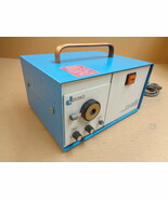 Dyonics UV-2000 2212 Ultraviolet Illuminator Light Source - NO BULB - $221.59 CAD
