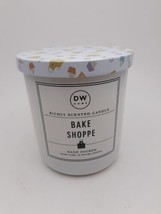 DW Home BAKE SHOPPE 1-wick Scented Candle 9.3 oz 33 Hour Burn Time - £9.91 GBP