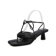 Luxury Designer Women&#39;s Flip Flops Sandals Lace Up Round Heel Slit Toe Slippers  - £78.77 GBP