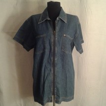 Denim &amp; Co. S Zipper front Blue Denim shirt with pockets Short Sleeves - $24.00