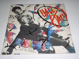 Hall &amp; Oates Out Of Touch 12&quot; Single Record Vinyl LP RCA 13917 Cold Dark... - $560.27 MXN