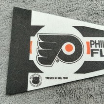 Vintage 1991 Philadelphia Flyers NHL Felt Mini Pennant 4 x 9 NHL Mini Flag - £6.88 GBP