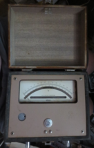 Vintage ALNOR Pyrometer Portable in case Cold Junction Temperature - $37.39