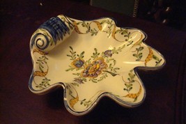Carvalhinho Portugal Majolica nut/candy bowl, hand painted, shell shaped... - $74.25