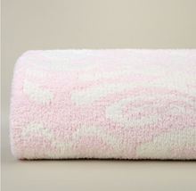 Kashwere Damask Pink and Cream Throw Blanket - £142.37 GBP