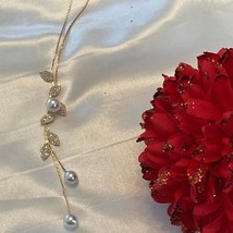 Pearl Necklace, Leaf &amp; Pearl Necklace, Bridesmaid Necklace, Bridesmaid Gifts, Le - £11.08 GBP