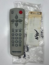 Daewoo CMR-202 Tft Lcd Tv Remote Control, Gray - Oem Nos - £8.60 GBP