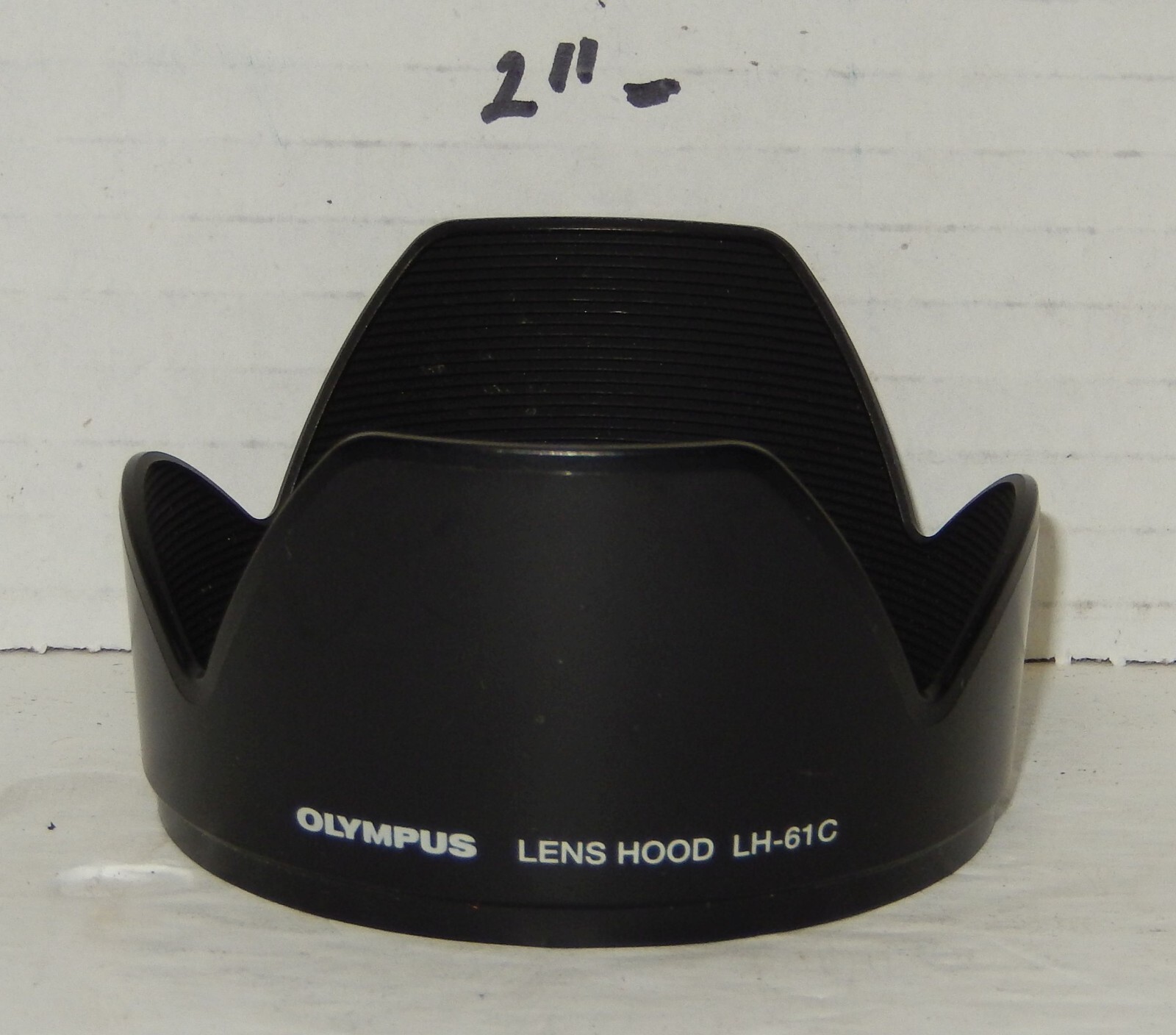 Olympus Lens Hood LH-61C for Zuiko Digital ED 14-42mm f/3.5-5.6 Lens - £18.49 GBP