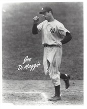 Joe Dimaggio 8X10 Photo New York Yankees Ny Baseball Picture Crossing Home Plate - $4.94