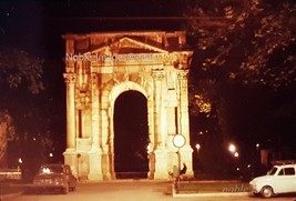 1967 Roman Arch Gavi Night Street View Verona Italy Ektachrome 35mm Color Slide - £2.78 GBP