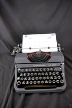 Professionally Restored 1941 WWII US Navy Underwood Universal Typewriter - £1,320.56 GBP