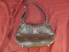 Apt. 9 Medium  Handbag/Purse- Brown RN#73277 Great Condition wc 12218 - $15.83