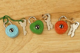 Vintage 3PC Lot Miniature Padlock &amp; Key Sets Colorful Metal Made in China - £19.42 GBP