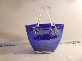 Handblown Cobalt Blue &quot;Pocketbook&quot; vase with HB Crystal Handle. - $11.87