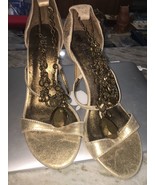 NIB GORGEOUS MISS TINA Gold Color Design High Heel Shoes Dress Size 6.5 M - $34.53