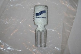 SOUTHERN AIR Vintage Golfer&#39;s Pal Stainless Steel Divot Tool Sealed   A74 - £19.61 GBP