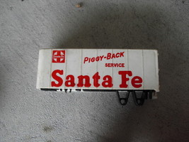 Old HO Scale TYCO Santa Fe Cannister Truck Trailer - £8.88 GBP