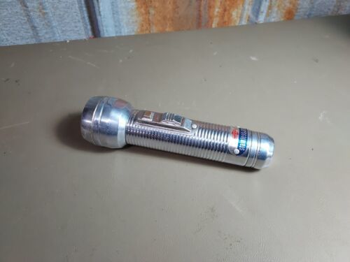 CLEAN RayOVac Sportsman Premium Grade Metal Working Flashlight Made Hong... - $10.39