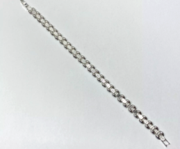 Avon Signature Collection "Easy Essential Link" Flex Bracelet ~ New!!! - $13.99