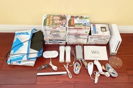 White Nintendo Wii RVL-001 Bundle - 45 Games Controller Nunchuck Dance Pad image 1
