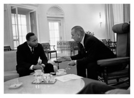 President Lyndon B. Johnson Meeting Martin Luther King Jr. Mlk 5X7 B&amp;W Photo - £6.68 GBP