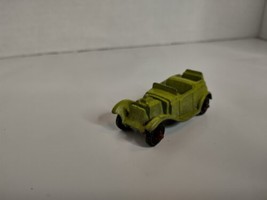 Vintage Tootsietoy Lime Green Roadster Diecast Car With Rumble Seat Tootsie Toy - $9.40