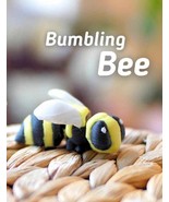Bumble Bee Magnet Gift - $91.89 MXN