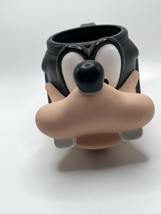 Vintage Disney Goofy Plastic Cup Children&#39;s Mug Sculpted 3D by Applause - £9.73 GBP