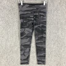 Tuff Athletics Camouflage Leggings Women&#39;s Small Capri Polyester Blend S - $20.92 CAD