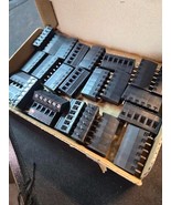 (40PCS)  BEAU 88 880506 TERMINAL BLOCK SCREW PLUG  6 POSITION  300V  10A... - $1,862.86 MXN