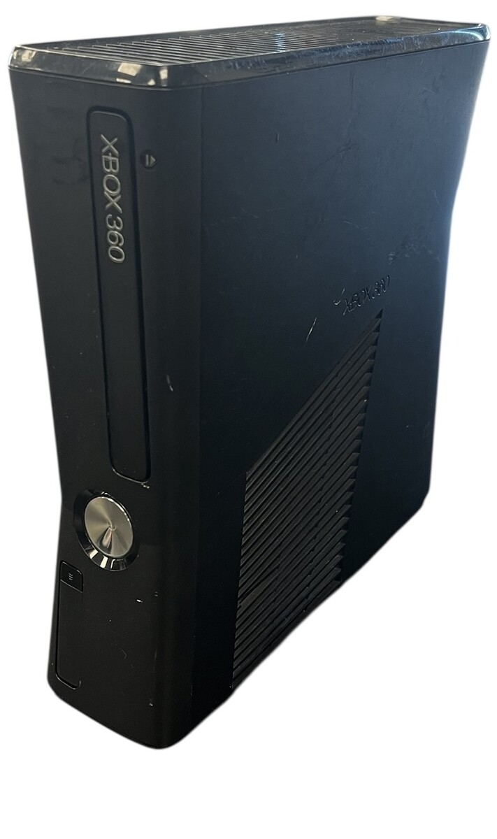 Microsoft 1439 Xbox 360 250gb black 482216 - $79.00