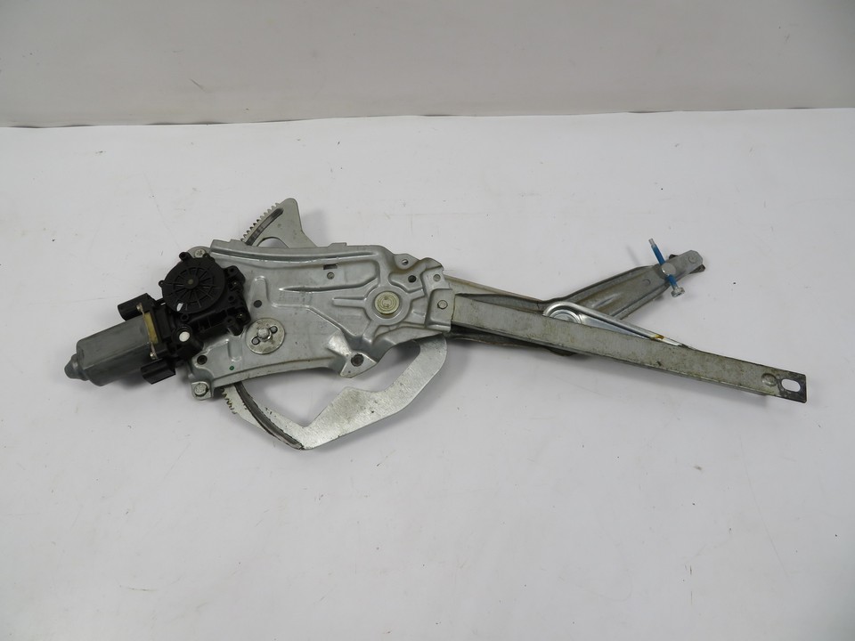 BMW Z3 E36 Window Motor W/ Regulator, Left 51338397705 - $113.84
